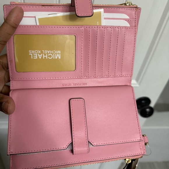 New Micheal Kors Shoes & Wallet Set . - Picture 9 of 9